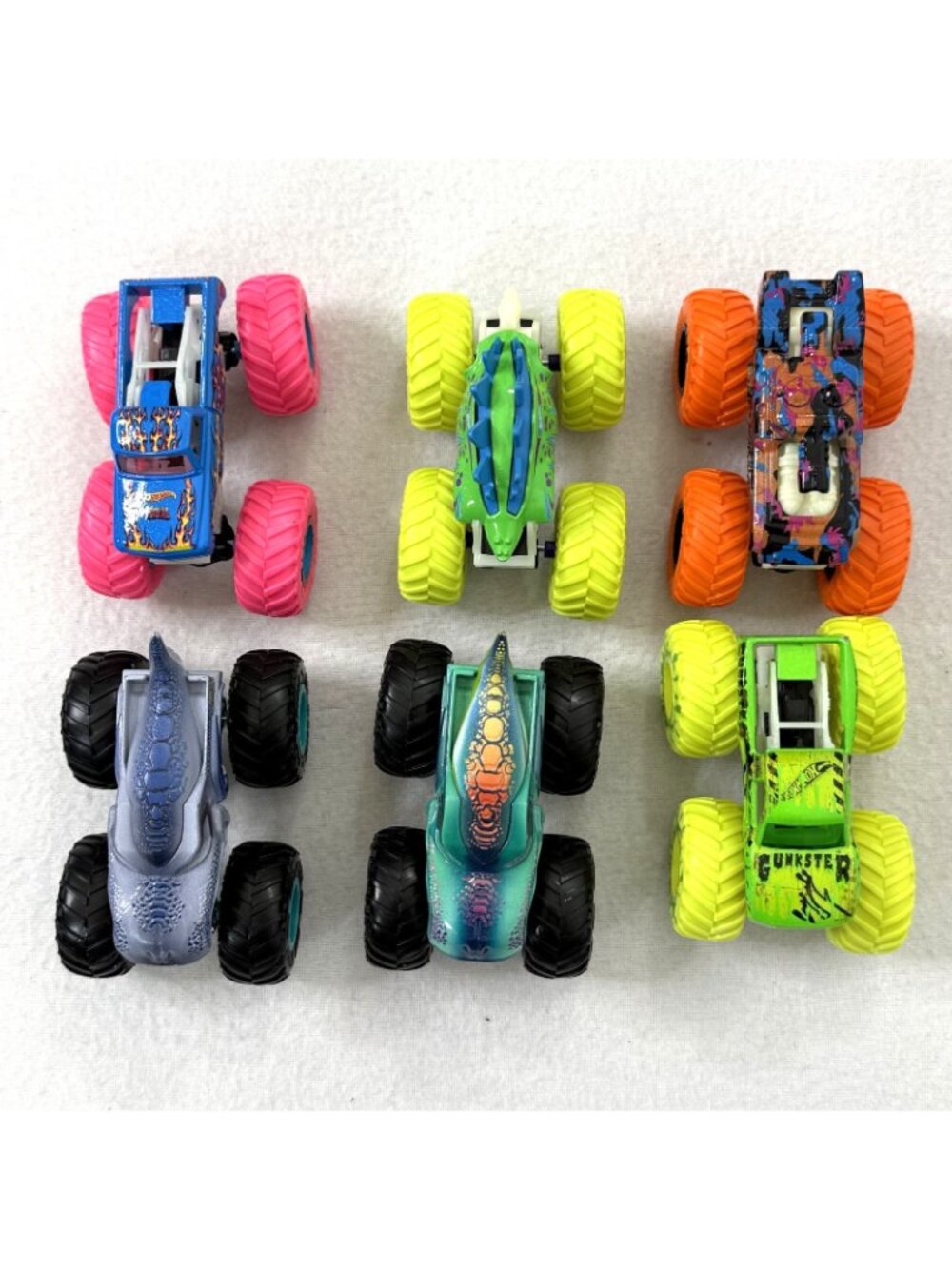 Lot of 6 Hot Wheels Monster Trucks Glow in The Dark Collection 1:64 Scale - Picture 2 of 5